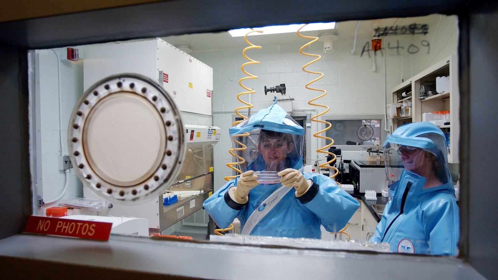 200313-ackerman-infectious-diseases-tease_jbrnfp