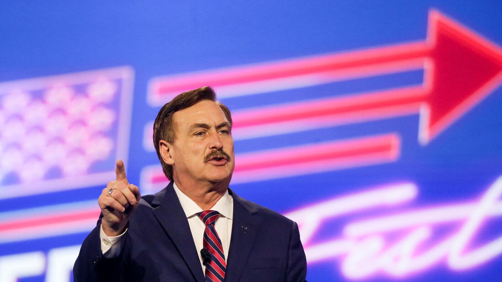 2022-12-19T195815Z_730478040_RC279Y96DWHT_RTRMADP_3_USA-POLITICS_x0c5ps