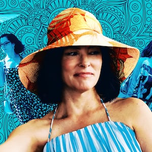 Parker Posey in "White Lotus"