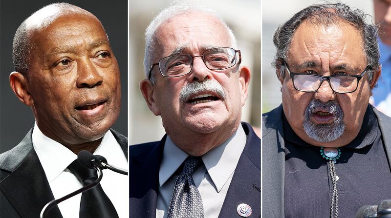 Sylvester Turner, Gerry Connolly, and Raúl Grijalva.