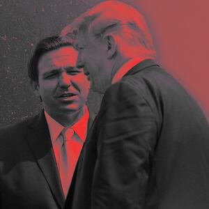 230319-desantis-trump-tease_maahxg