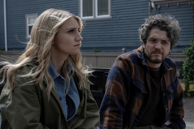 Annaleigh Ashford as Melissa Reed and Philip Ettinger as Shane in Happy Face.