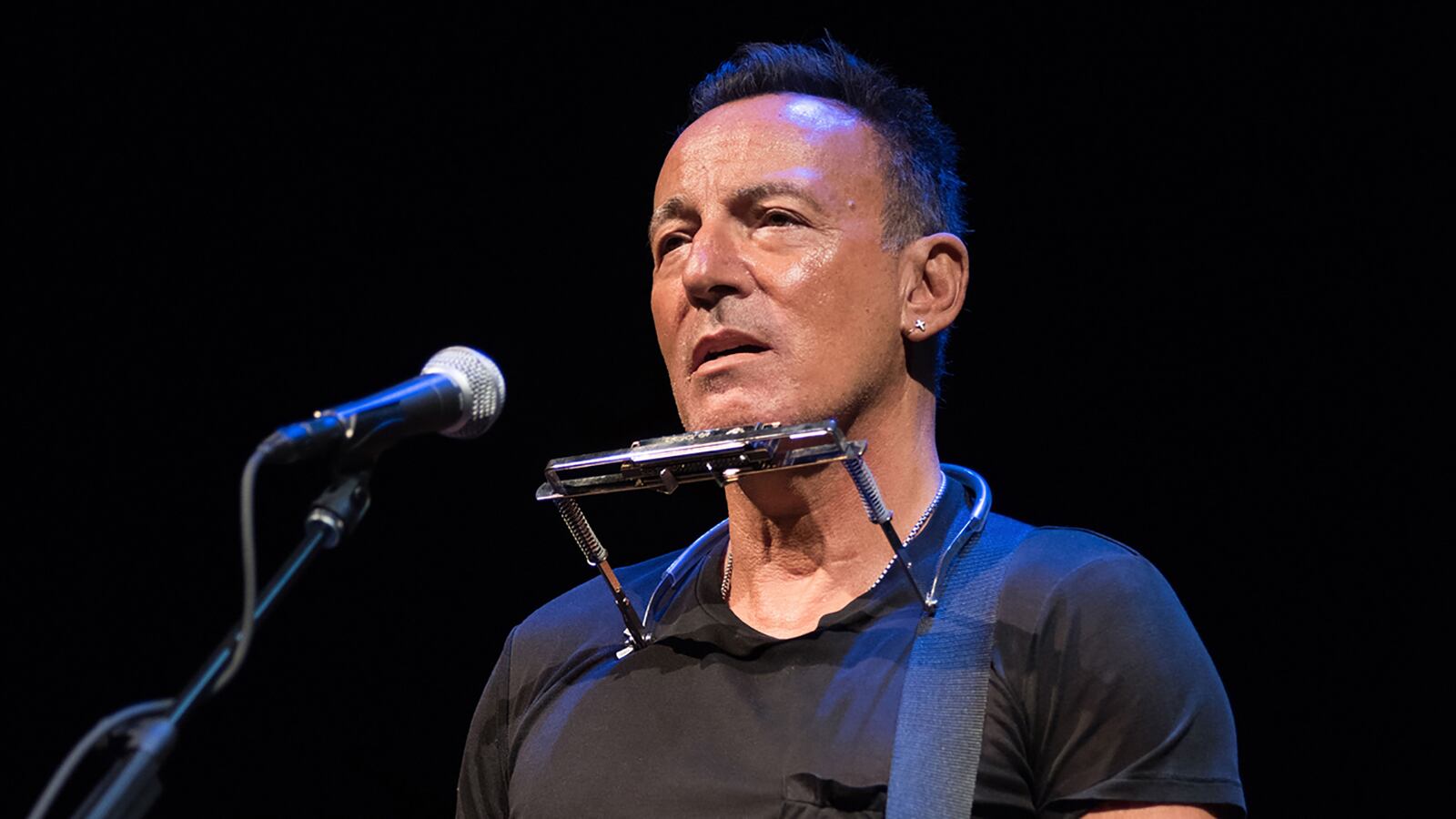 171012-Teeman-Springsteen-hero_k8xam4