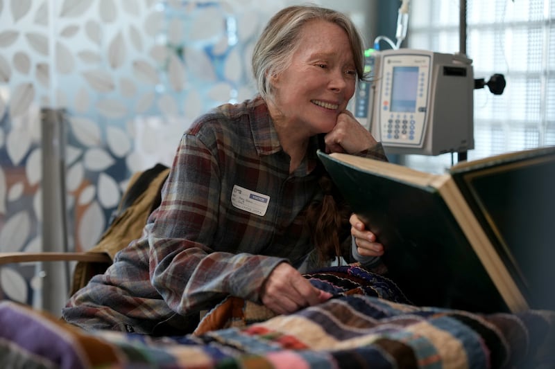Sissy Spacek as Gail