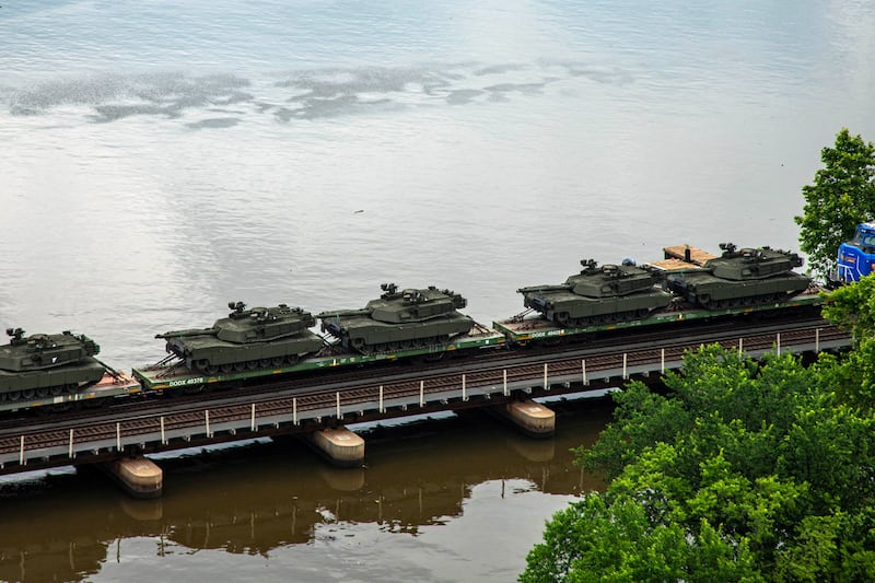 U.S. Army Abrams tanks arriving via rail to take part in Trump’s military birthday parade.