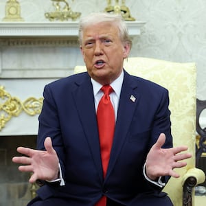 U.S. President Donald Trump meets with El Salvador President Nayib Bukele (not pictured) in the Oval Office at the White House in Washington, D.C., U.S., April 14, 2025. REUTERS/Kevin Lamarque