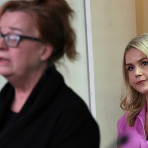 Patty Morin (L), mother of Rachel Morin, speaks as White House Press Secretary Karoline Leavitt looks on. The White House tried to connect two separate cases in the campaign to deport illegal immigrants.