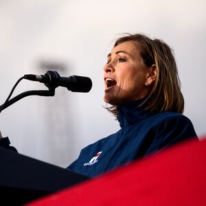 Governor Kim Reynolds (R-IA) speaks during a campaign event at Sioux Gateway Airport on November 3, 2022 in Sioux City, Iowa.