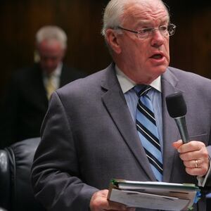 articles/2014/04/15/islamophobic-florida-republican-would-legalize-textbook-censorship/140415-obediallah-books-tease_zwmxj2
