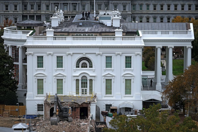 WASHINGTON, DC - OCTOBER 28: An excavator sits on the rubble after the East Wing of the White House was demolished on October 28, 2025 in Washington, DC. The demolition is part of U.S. President Donald Trump's plan to build a ballroom on the eastern side of the White House. (Photo by Alex Wong/Getty Images)