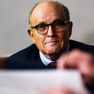 201012-swin-giuliani-tease_vekofq