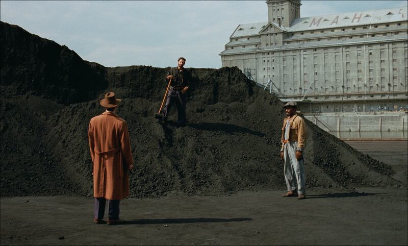 Guy Pearce, Adrien Brody, and Isaach de Bankolé.