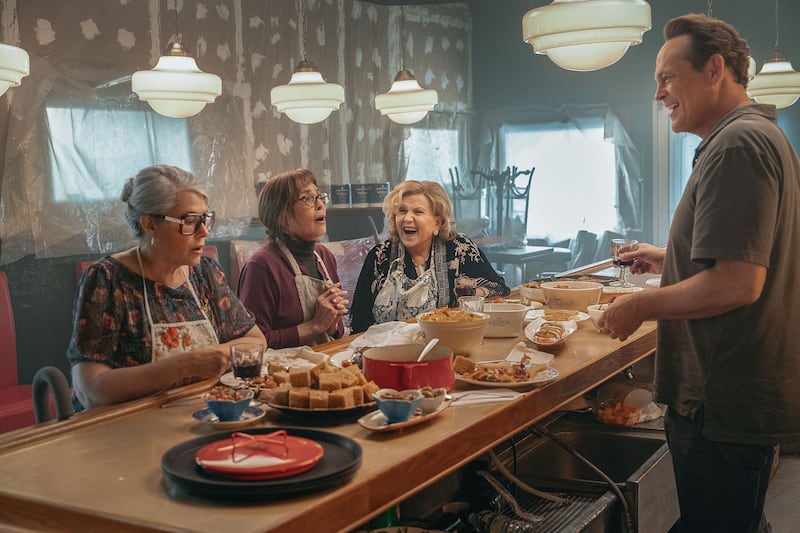 Lorraine Bracco, Talia Shire, Brenda Vaccaro and Vince Vaughn.