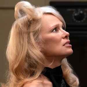 Pamela Anderson and Liam Neeson in "The Naked Gun."