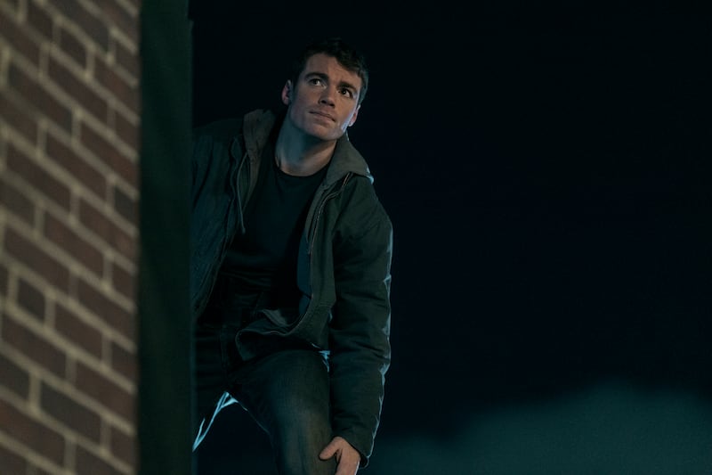The Night Agent. Gabriel Basso as Peter Sutherland in episode 203 of The Night Agent.