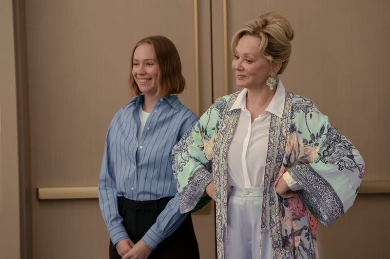 Hannah Einbinder and Jean Smart