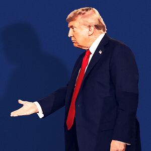 Trump leaves Alaska empty-handed.