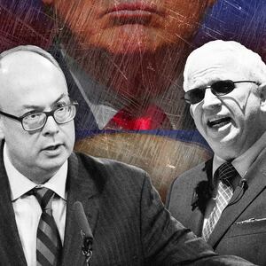 220310-presidents-grifters-tease-01_dgw4ru