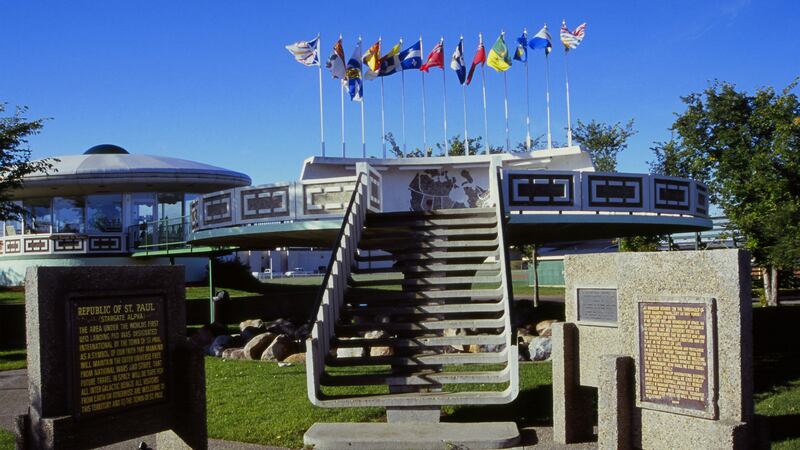 181025-Bain-UFO-Canada-trail-embed16_mxiba9
