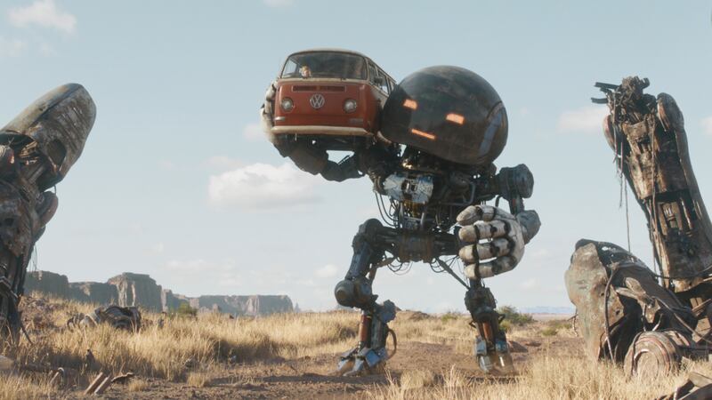 Herman (voiced by Anthony Mackie) provides a helping hand to Millie Bobby Brown, Cosmo (voiced by Alan Tudyk) and Chris Pratt.