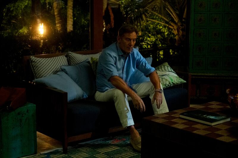 Jason Isaacs as Timothy Ratliff