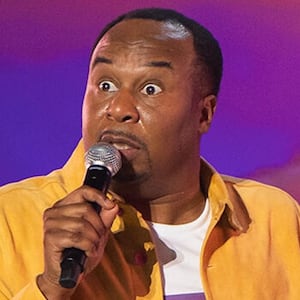 ROY WOOD JR.: LONELY FLOWERS - In this stand-up special, Roy Wood Jr explores how lack of connection has sent society spiraling into a culture full of guns, rude employees, self-checkout lanes, and why some of us would rather be alone rather than be connected. (Disney/Jim McCambridge)