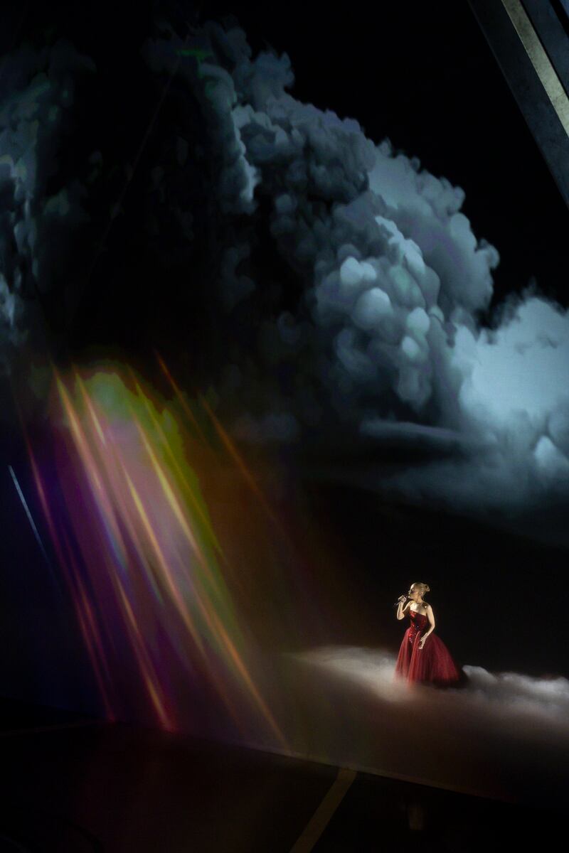 Ariana Grande performing "Somewhere Over the Rainbow"