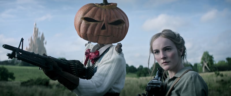 Mark Hamill as Merv Pumpkinhead and Ann Skelly as Nuala