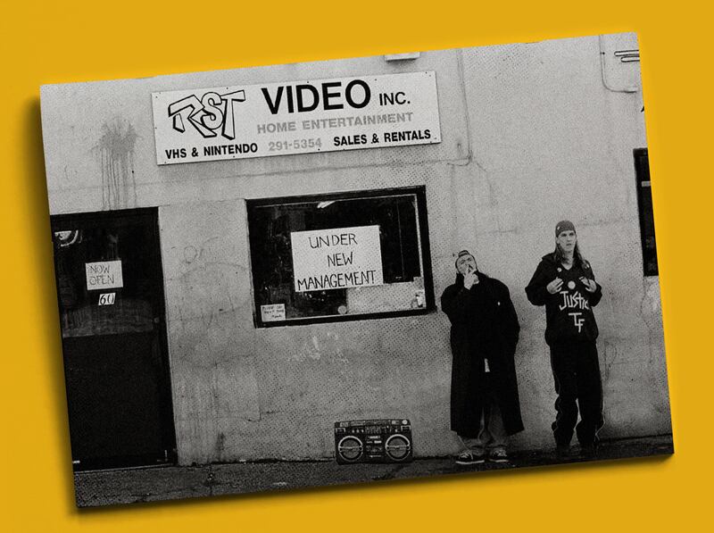 211023-stern-kevin-smith-embeds-clerks_qgwrsd