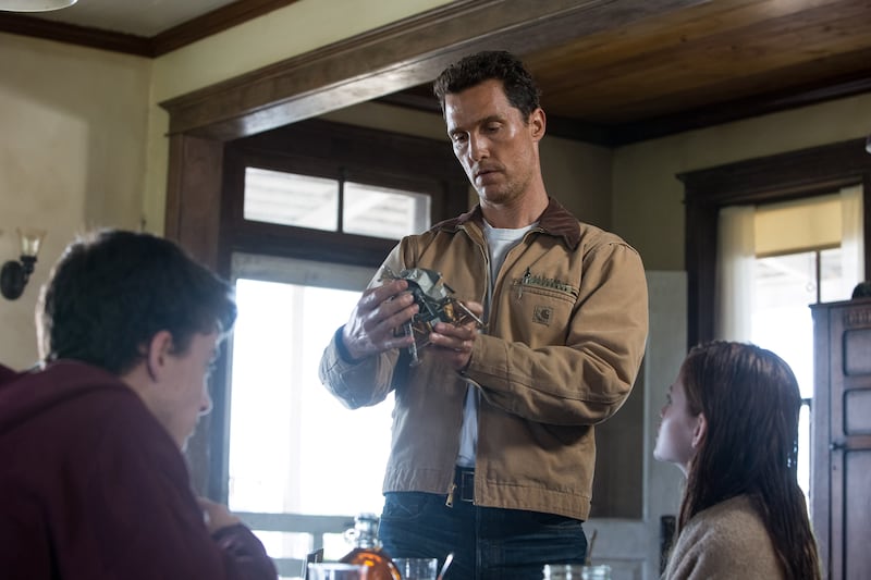 Timothée Chalamet, Matthew McConaughey and Mackenzie Foy.