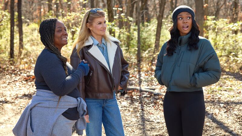 Rochelle Owens, Connie Britton, Destini Davis in The Motherhood.
