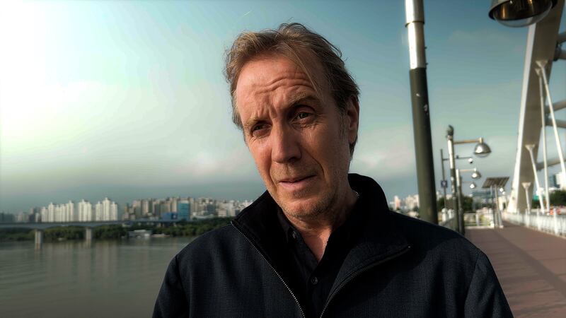 Rhys Ifans.
