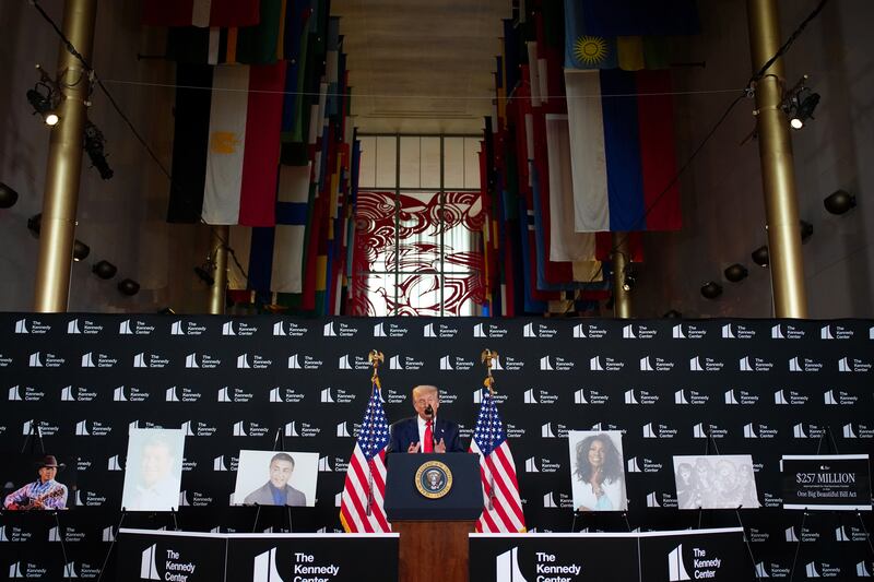 Donald Trump announces nominees for the annual Kennedy Center Honors