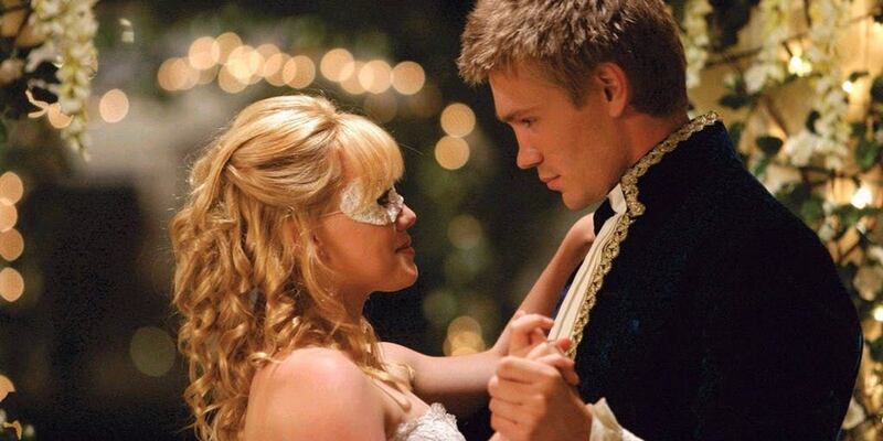 Hillary Duff and Chad Michael Murray in 'A Cinderella Story'