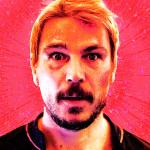 A photo illustration of Josh Hartnett in Fight or Flight.