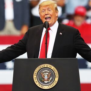 181101-Bixby-Trump-tease_fxk5hs